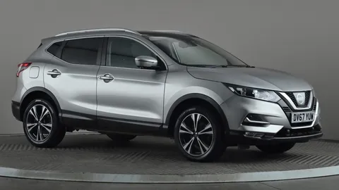 NISSAN QASHQAI 1.5 dCi N-Connecta [Glass Roof Pack]