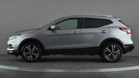 NISSAN QASHQAI 1.5 dCi N-Connecta [Glass Roof Pack]