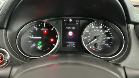 NISSAN QASHQAI 1.5 dCi N-Connecta [Glass Roof Pack]