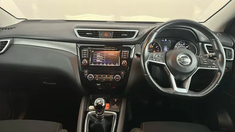 NISSAN QASHQAI 1.3 DiG-T 160 N-Motion