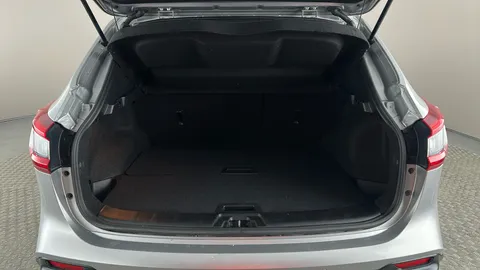 NISSAN QASHQAI 1.5 dCi N-Connecta [Glass Roof Pack]