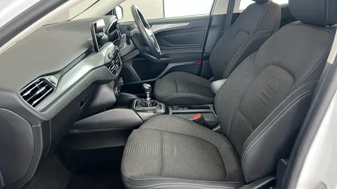 FORD FOCUS 1.0 EcoBoost 125 Active