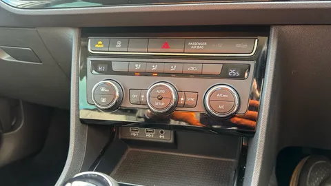 SEAT Leon 1.4 EcoTSI 150 FR Technology