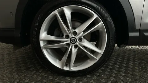 NISSAN QASHQAI 1.3 DiG-T 160 N-Motion