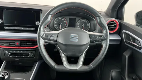 SEAT ARONA 1.0 TSI 110 FR Edition