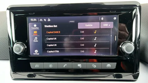 SEAT ARONA 1.0 TSI 110 FR Edition