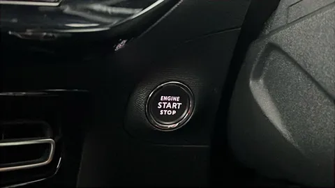 VAUXHALL MOKKA 100kW Ultimate 50kWh Auto