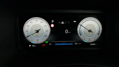 HYUNDAI KONA 150kW Premium 64kWh Auto