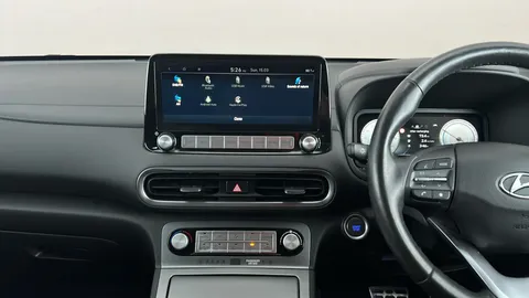 HYUNDAI KONA 150kW Premium 64kWh Auto
