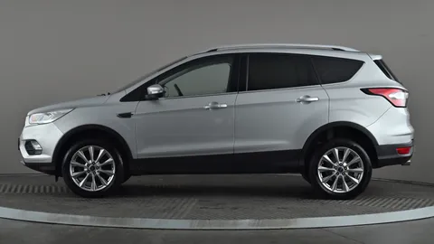 FORD KUGA 1.5 TDCi Titanium Edition 2WD