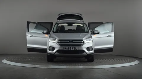 FORD KUGA 1.5 TDCi Titanium Edition 2WD