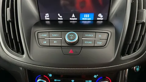 FORD KUGA 1.5 TDCi Titanium Edition 2WD