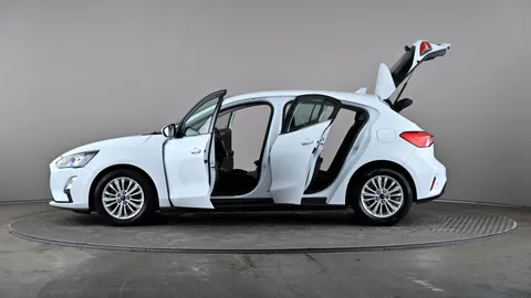 FORD FOCUS 1.0 EcoBoost 125 Titanium Auto