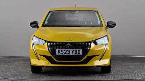 PEUGEOT 208 1.2 PureTech 130 Allure Premium + EAT8