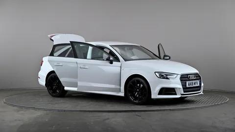 AUDI A3 1.0 TFSI Black Edition