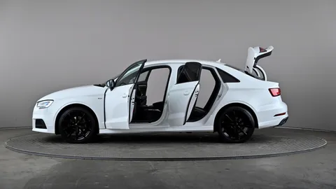 AUDI A3 1.0 TFSI Black Edition