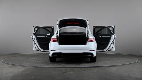 AUDI A3 1.0 TFSI Black Edition