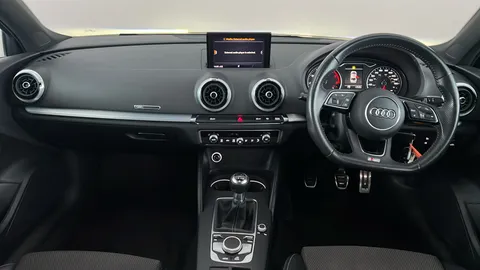 AUDI A3 1.0 TFSI Black Edition