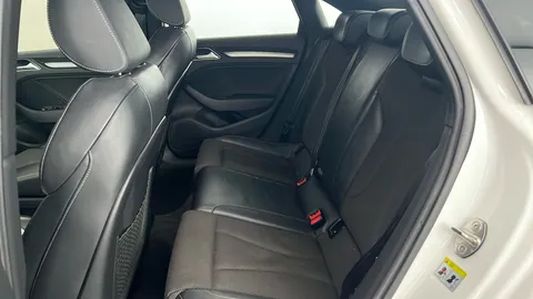 AUDI A3 1.0 TFSI Black Edition