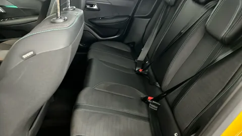 PEUGEOT 208 1.2 PureTech 130 Allure Premium + EAT8