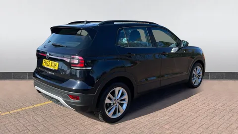 Volkswagen T-Cross 1.0 TSI 110 SE