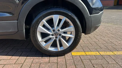 Volkswagen T-Cross 1.0 TSI 110 SE