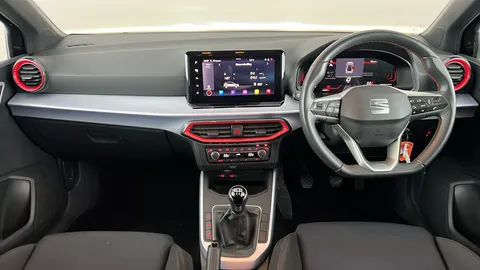 SEAT ARONA 1.0 TSI 110 FR