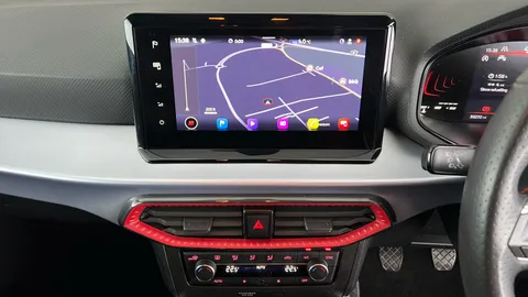 SEAT ARONA 1.0 TSI 110 FR