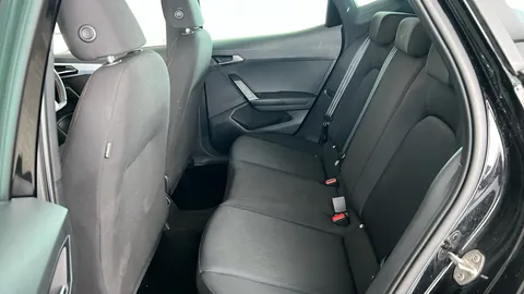 SEAT ARONA 1.0 TSI 110 FR