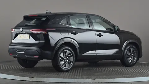 NISSAN QASHQAI 1.3 DiG-T MH Acenta Premium