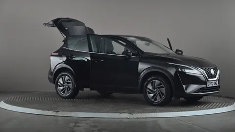 NISSAN QASHQAI 1.3 DiG-T MH Acenta Premium