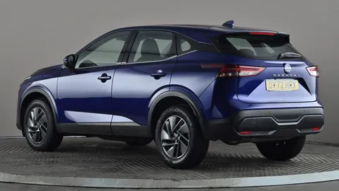 NISSAN QASHQAI 1.3 DiG-T MH Acenta Premium