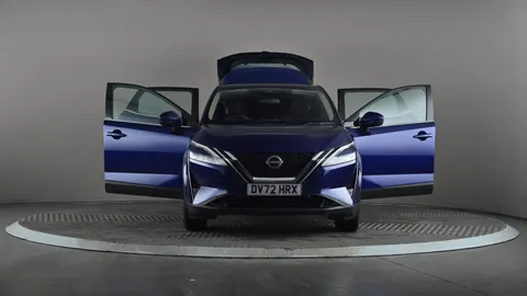 NISSAN QASHQAI 1.3 DiG-T MH Acenta Premium