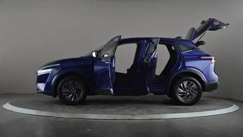 NISSAN QASHQAI 1.3 DiG-T MH Acenta Premium