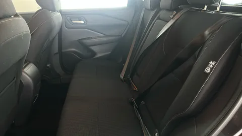 NISSAN QASHQAI 1.3 DiG-T MH Acenta Premium