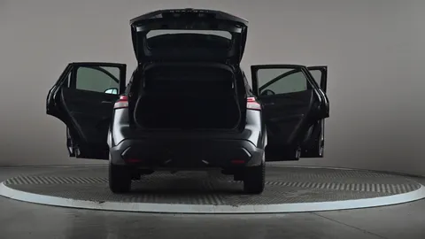 Nissan Qashqai 1.3 DiG-T MH Acenta Premium