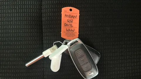 Nissan Qashqai 1.3 DiG-T MH Acenta Premium