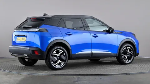 PEUGEOT 2008 1.2 PureTech 130 GT EAT8