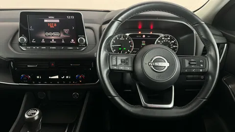 Nissan Qashqai 1.3 DiG-T MH Acenta Premium