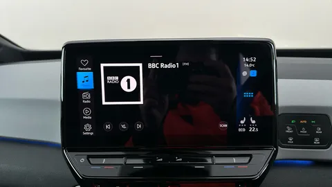 VOLKSWAGEN ID.3 150kW Family Pro Performance 58kWh Auto