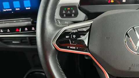 VOLKSWAGEN ID.3 150kW Family Pro Performance 58kWh Auto