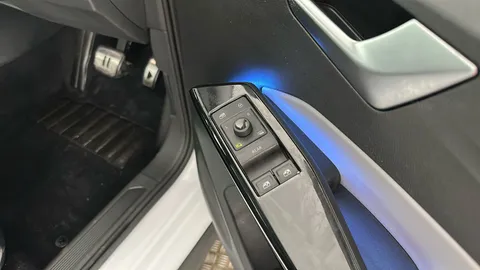 VOLKSWAGEN ID.3 150kW Family Pro Performance 58kWh Auto