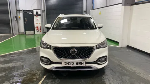 Mg Motor Uk               Hs 1.5 T-GDI Exclusive DCT