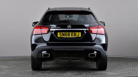 Mercedes-Benz Gla GLA 180 Urban Edition Auto