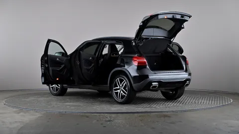 Mercedes-Benz Gla GLA 180 Urban Edition Auto