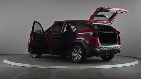 HYUNDAI TUCSON 1.6 TGDi SE Connect 2WD