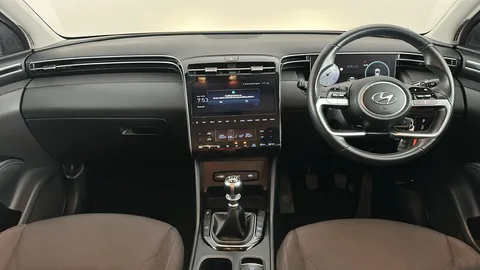 HYUNDAI TUCSON 1.6 TGDi SE Connect 2WD