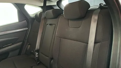 HYUNDAI TUCSON 1.6 TGDi SE Connect 2WD