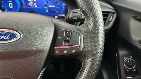 FORD PUMA 1.0 EcoBoost Hybrid mHEV ST-Line Vignale