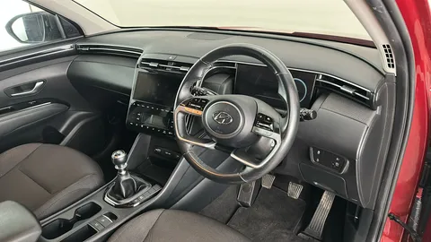 HYUNDAI TUCSON 1.6 TGDi SE Connect 2WD